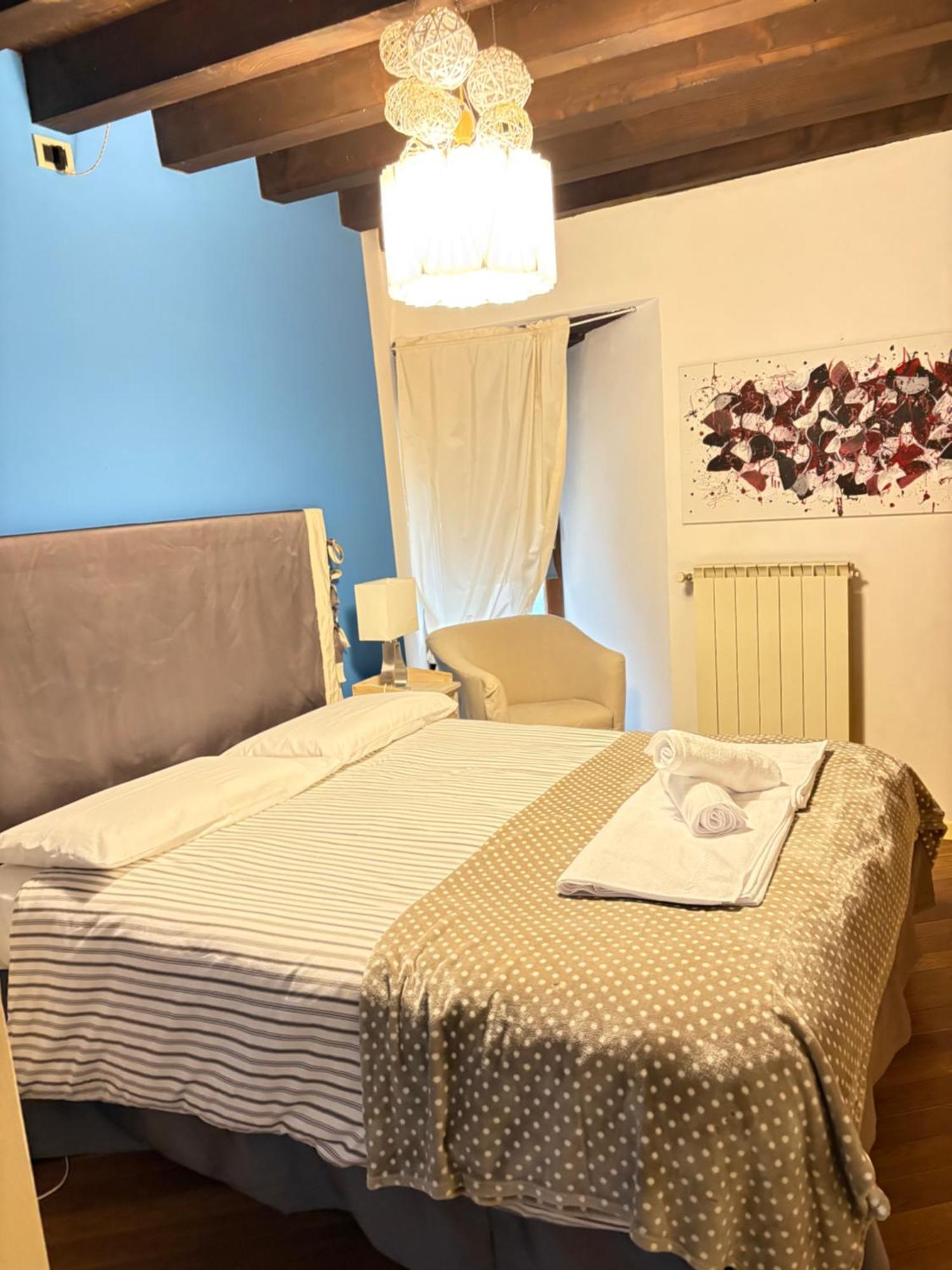 Casa Torrazzo Apartment Pisogne Luaran gambar